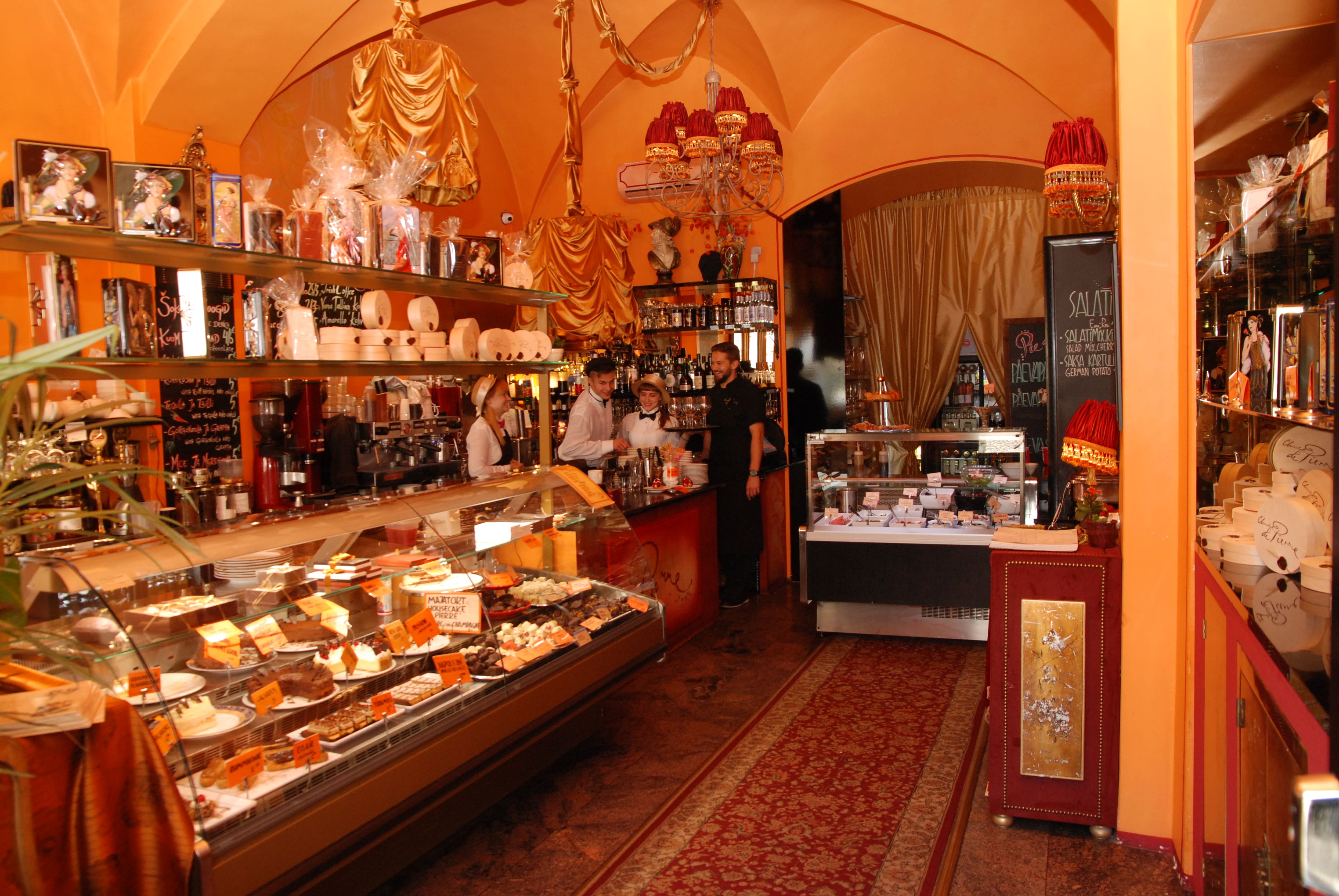 Chocolaterie - kohvikud - trühvlid - Pierre